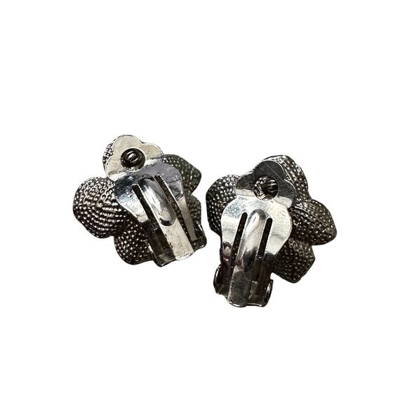 Vintage White Rose Clip On Earrings - Picture 3 of 6